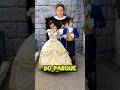 PERSONAGENS DO PARQUE DISNEY QUE CAÍRAM DURANTE APRESENTAÇÕES! #shorts