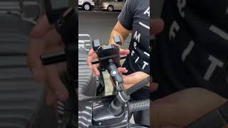 摩托車手機架安裝方式