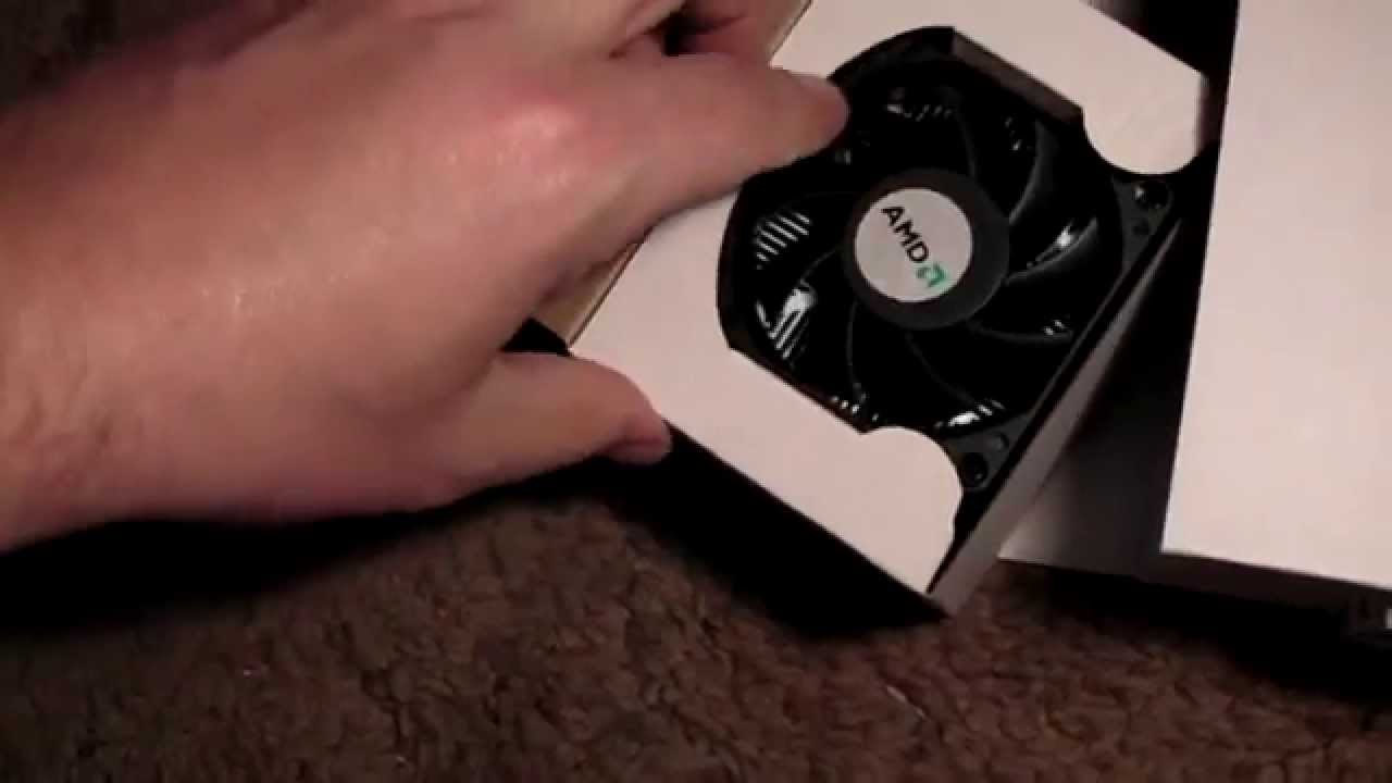 AMD Phenom II X3 720 Opening the box