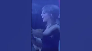 Taylor Dancing To Heart Attack Taylorswift Heartattack Demilovato 