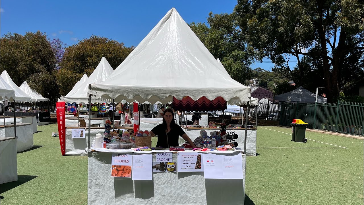 We’re here! Crochet Market! 🥰🧶🤩