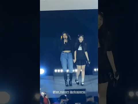 Faye kisses Yoko