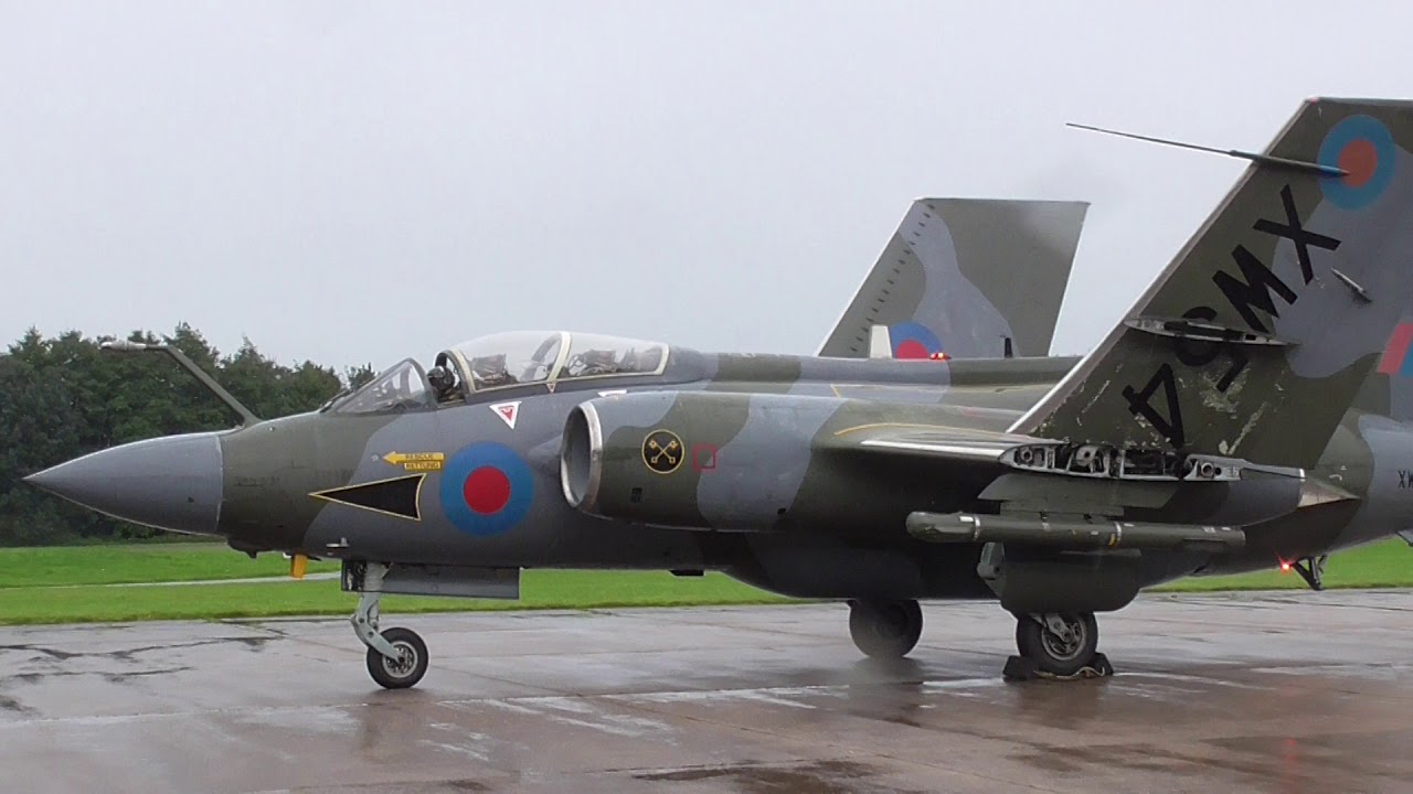 camera iphone 8 plus apk Bruntingthorpe Cold War Jets: Buccaneer & VC10 in action 30.9.17
