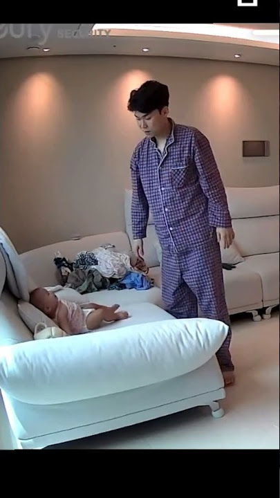 Korean dad hears baby’s first word