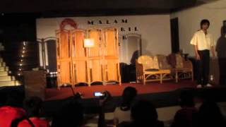 Pementasan Monolog Kasir Kita Oleh Teater Gapus Surabaya
