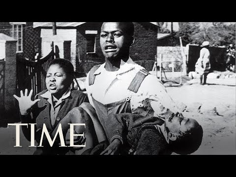 Soweto Uprising: The Story Behind Sam Nzima&rsquo;s Photograph | 100 Photos | TIME