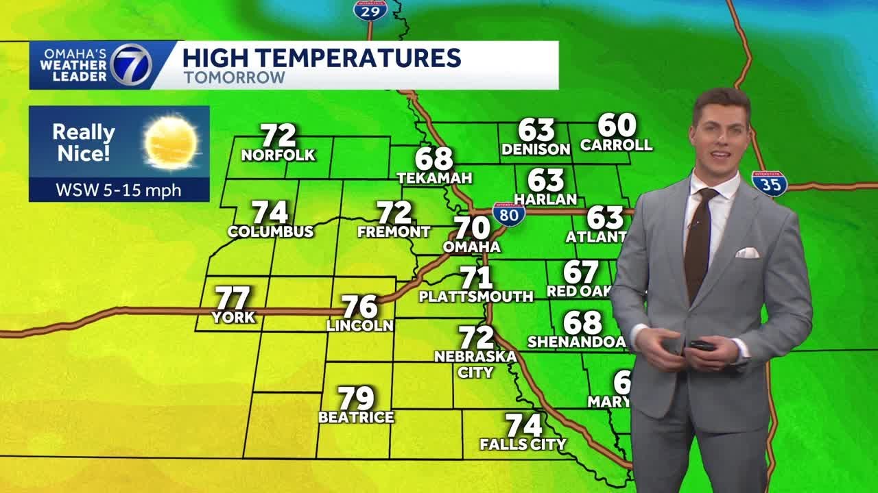 Huge warm up on the way in Omaha! - YouTube