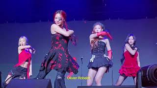 Dreamcatcher @ Zenith in Paris - Propose | Fancam Resimi