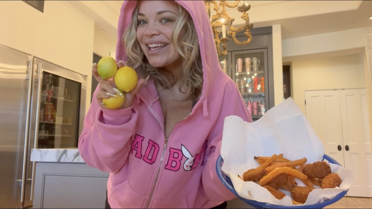 What I Eat in a Day as VEGAN! (beginner vegan at home)