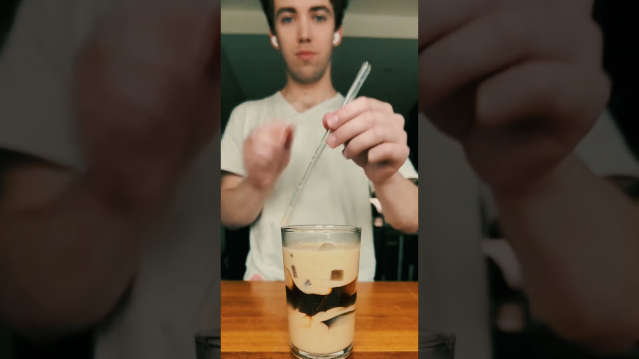 My Coffee Only Mixed Where The Straw Touched😳