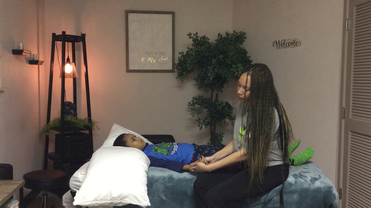 Massage with your child during quarantine - YouTube