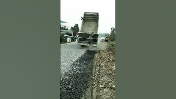 Công nghệ rải đá làm đường nhựa . z66