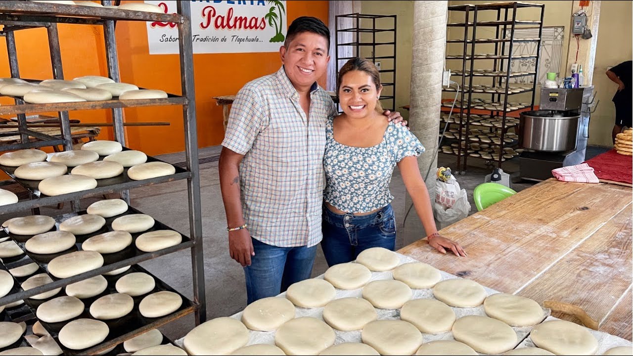 Así se hace el pan de Baqueta, el más rico de la Tierra Caliente!!!