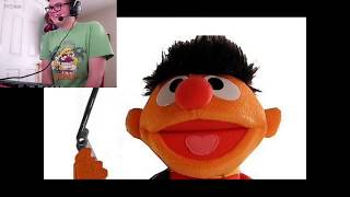 Elmos got a GUN!!! (Funniest Reaction Video) Elmos got a GUN!!! (Funniest Reaction Video)