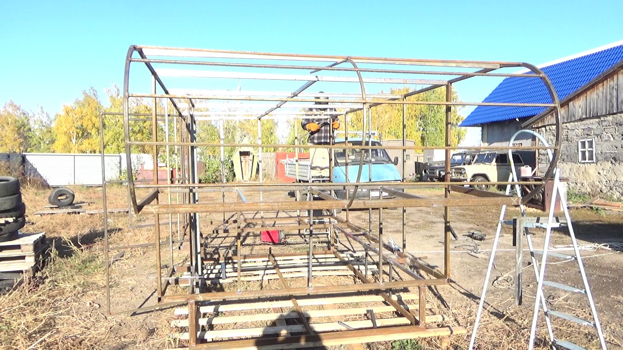 Лестница в кузов газели