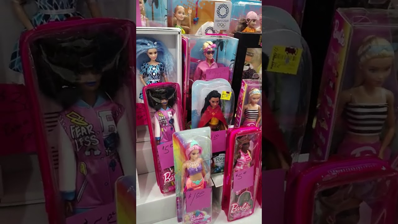Barbie doll hunting at the Queen City Doll Show on Barbie Dolls of the Week 