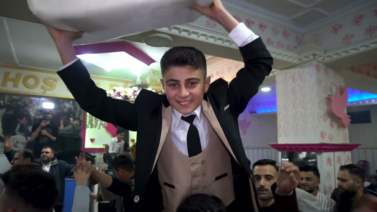 حفل زفاف العريس عمر نجل السيد مروان العمر // الجزء الرابع // أحيا الحفل الأستاذ أنس حزواني