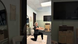 1/2 Kneeling Shoulder Extension