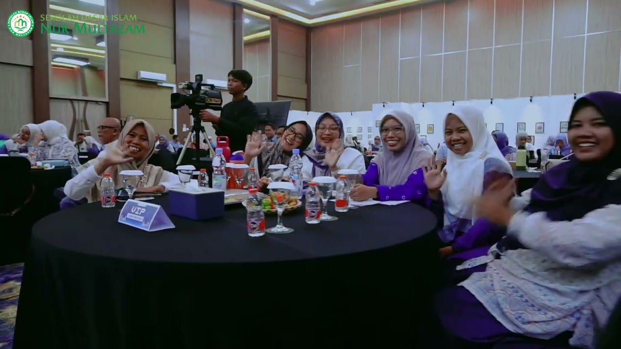 SEMINAR PARENTING (GENERASI BARU TANTANGAN BARU - BERDAYA MENDIDIK GENERASI ALPHA)