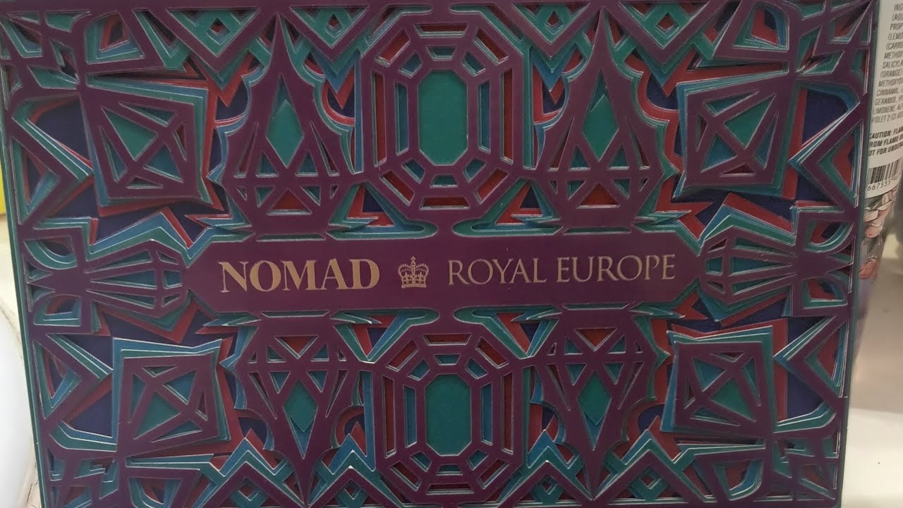 My very first NOMAD eyeshadow palette 