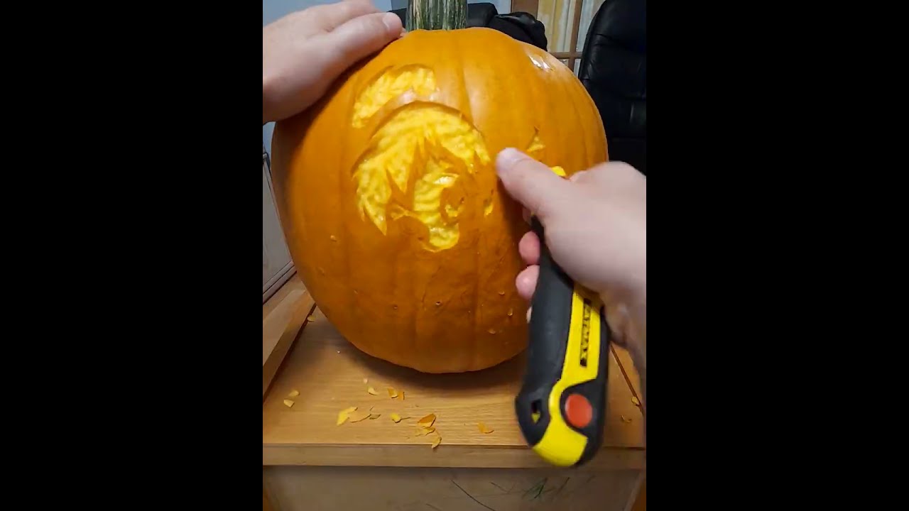 Carving Pumpkin Jack-o-lantern Disney Tinker Bell