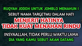 اِنَّمَاۤ اَمْرُهٗۤ اِذَاۤ اَرَا دَ شَیْئًـا اَنْ يَّقُوْلَ لَهٗ كُنْ فَيَكُوْنُ