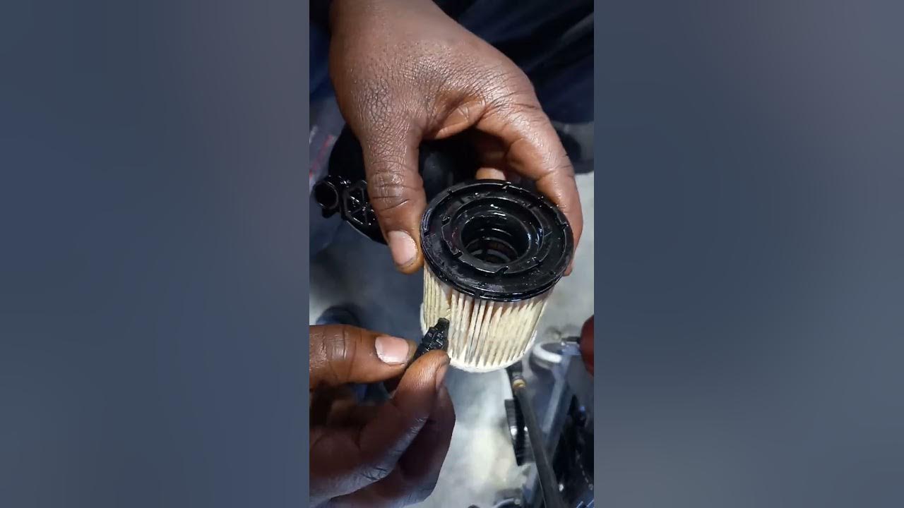 How to replace oil filter on a Kia K5!!!! - YouTube