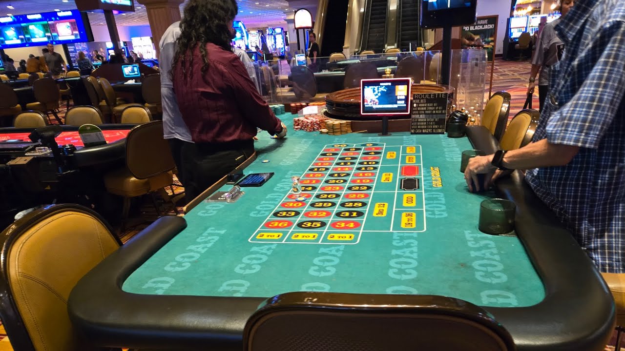 LIVE ROULETTE at Goldcoast Hotel & Casino | Trying to double up AGAIN