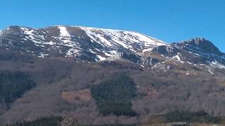 monte gorbea visto desde la distancia
