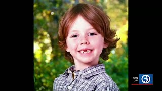 Famous VIDEO: Sandy Hook mom reflects 10 years later Net Worth