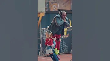 لما اخوك الغبي يفكر يساعدك Shorts 
