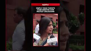 Paper Leak Protest News | Dimple Yadav Demands Home Minister’s Resignation Over Protest Crackdown