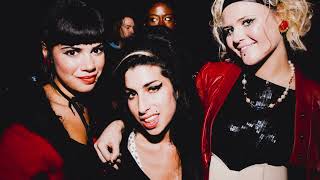 Amy Winehouse -  42 pictures of Amy to mark her 42nd birthday.