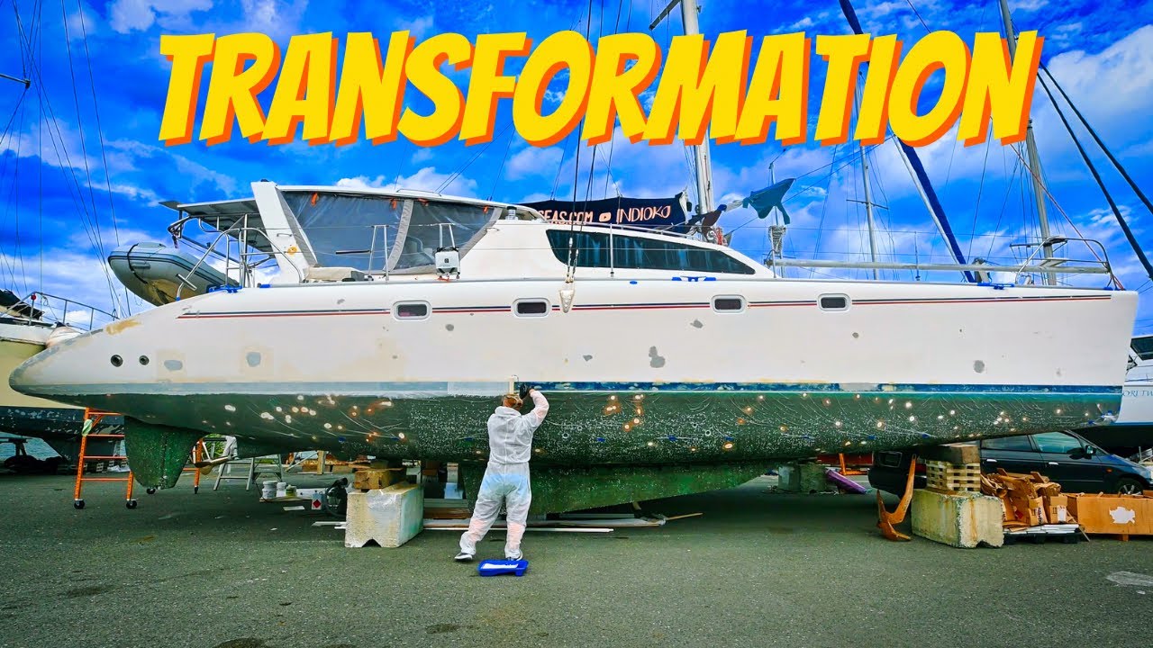 ⁣PAINTING a 47ft CATAMARAN (SOLO) - what could go WRONG?? [RED SEAS]