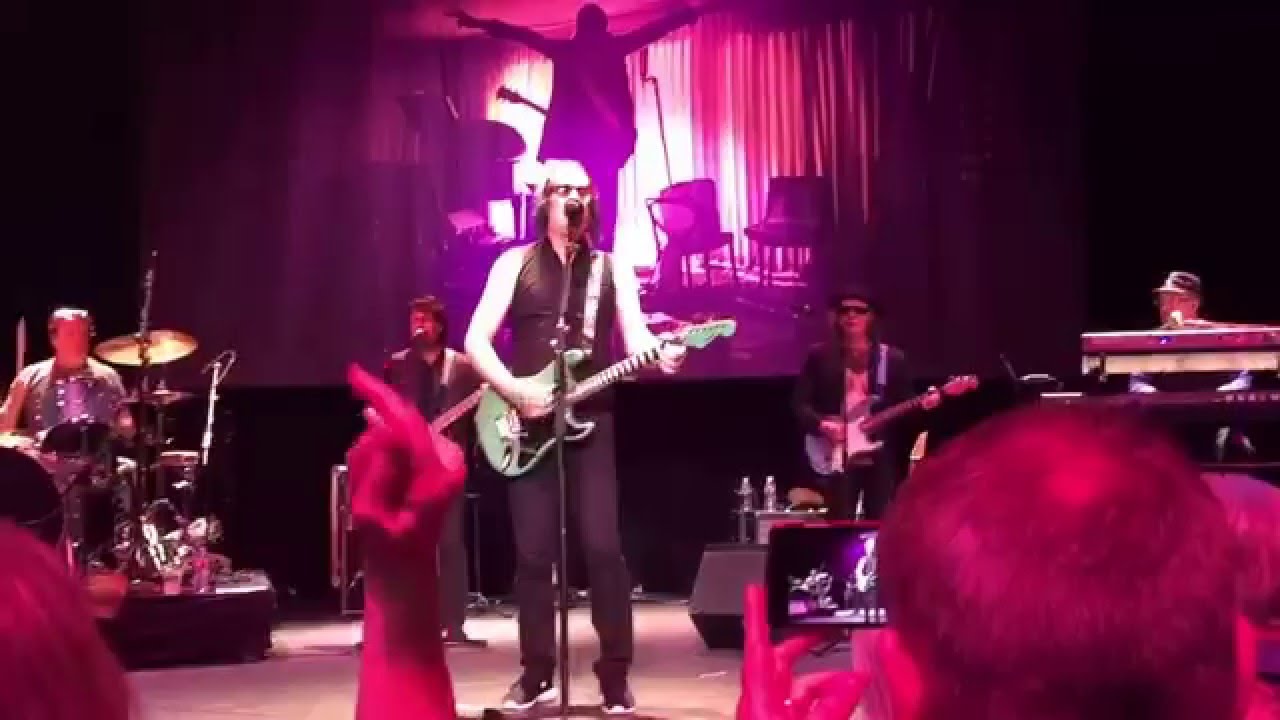 Todd Rundgren's tribute to Bowie.