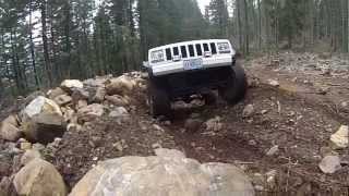 Ladee flats above estacada oregon first and only class ll ohv trail in
the mt hood national forest. kyle- 1999 xj 6in lift 33/13.5/15r toyo's
open diffs sean...