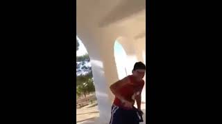 Haraket Yaparken Düşen Velet