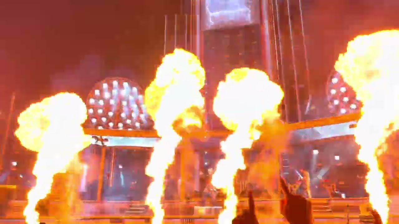 Rammstein Du Hast - Live Montréal Parc Jean Drapeau 21 août 2022 - YouTube