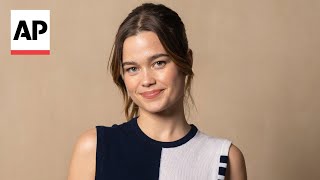 'White Lotus' actor Sarah Catherine Hook talks deleted sex scene, cast group chats