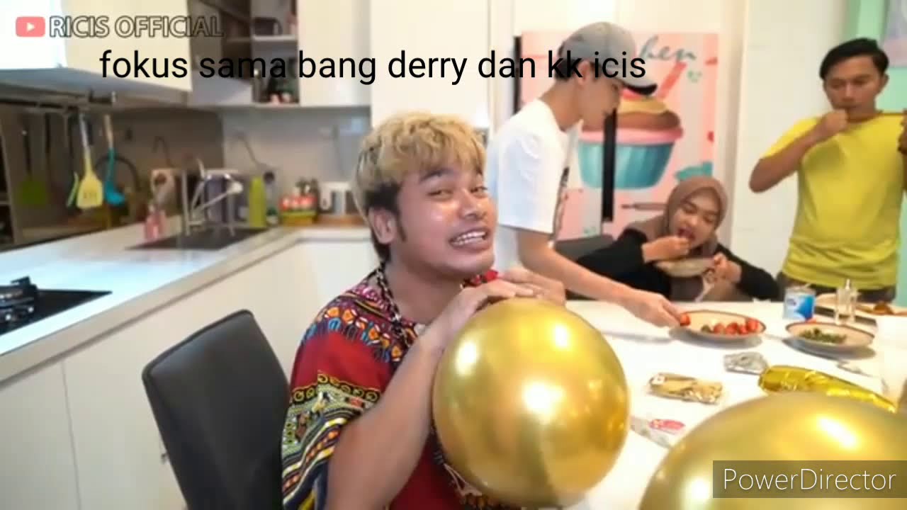 RICIS DAN DERRY BISIK - BISIK , RICIS INGIN BAHAGIA SAMA DIA.