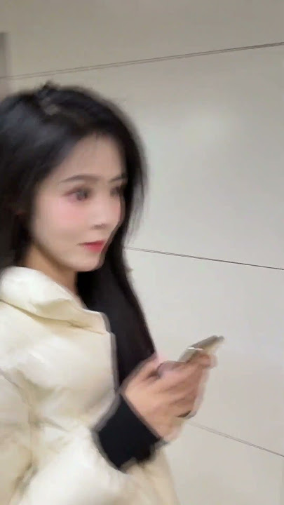 你永远不知道自己在男朋友的视频里扮演的是什么角色情侣vlog随机拍个对象结婚