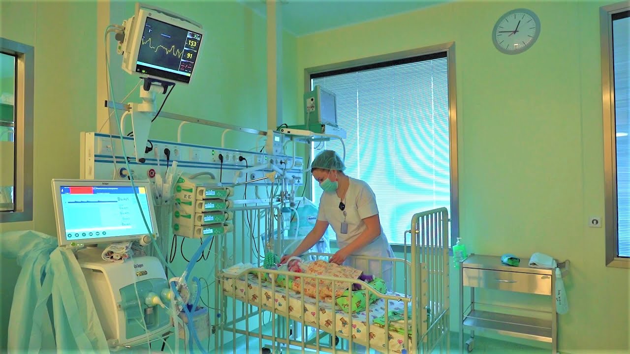 Медсёстры сургутского перинатального центра рассказали, как выхаживают ...