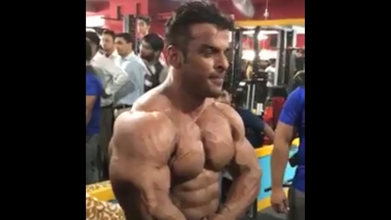 Yatinder Singh at Fitness Force Gym Delhi - YouTube