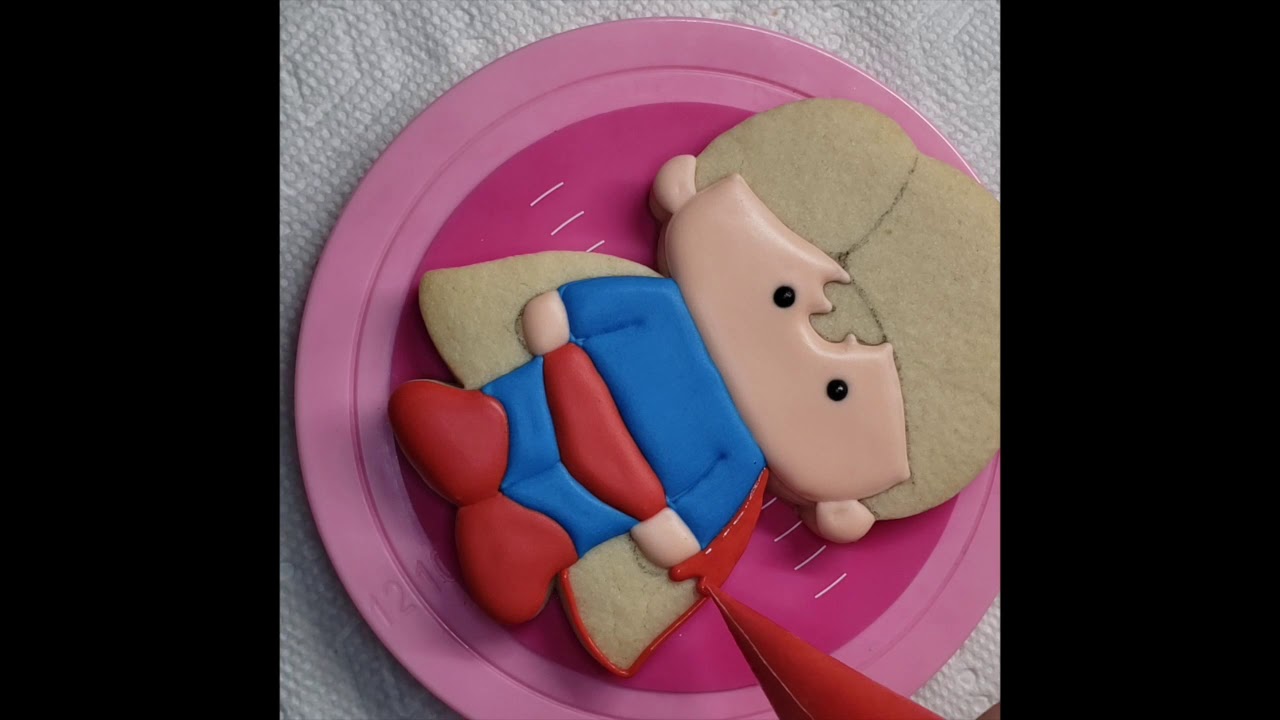how to decorate a cookie. SUPERMAN