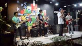 Pasundan 17 (Live at Warung apresiasi, Bulungan)