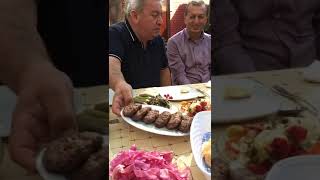 Nuş Olsun Dostlar Pis Günümüz Belə Keçsin.