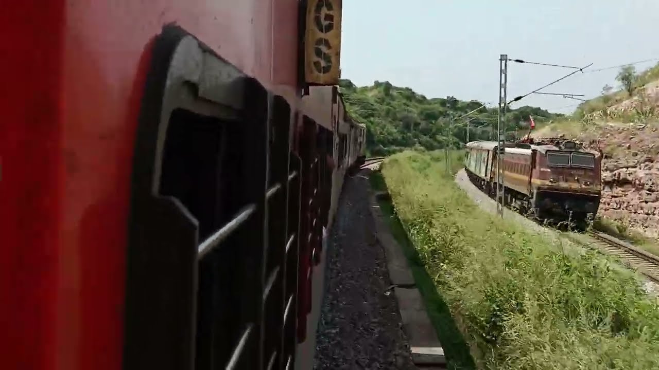 12707 A.P.Samparkiranti Exp.And 19666 Udaypur Khajuraho Exp crossings 