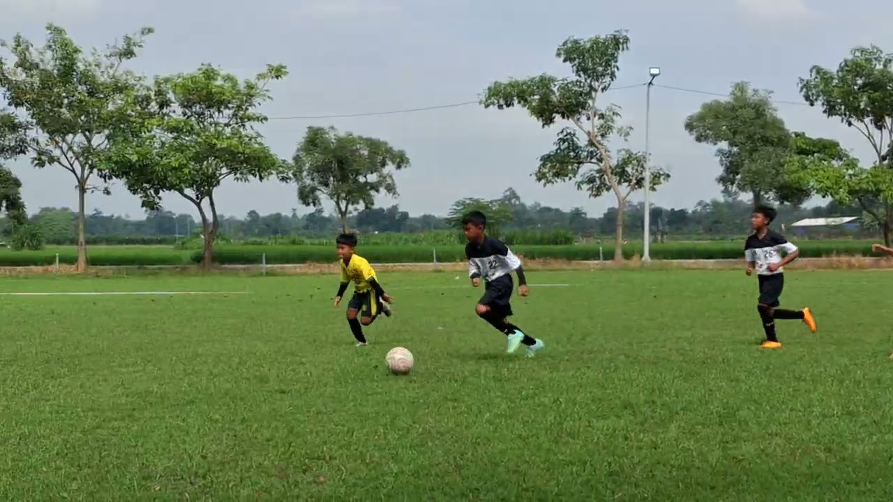 Garuda Muda vs PSAG Bakung KU 2016 Ngaglik Junior Education Football Game 2