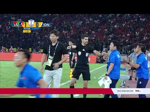 Lý giải việc U23 Việt Nam xếp chai nước ở trận chung kết U23 Đông Nam Á 2025 | VTV24
