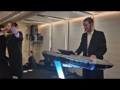 הקלידן האלוף שימי ברזסקי עם סנדי דינקל,  הושיעא נא